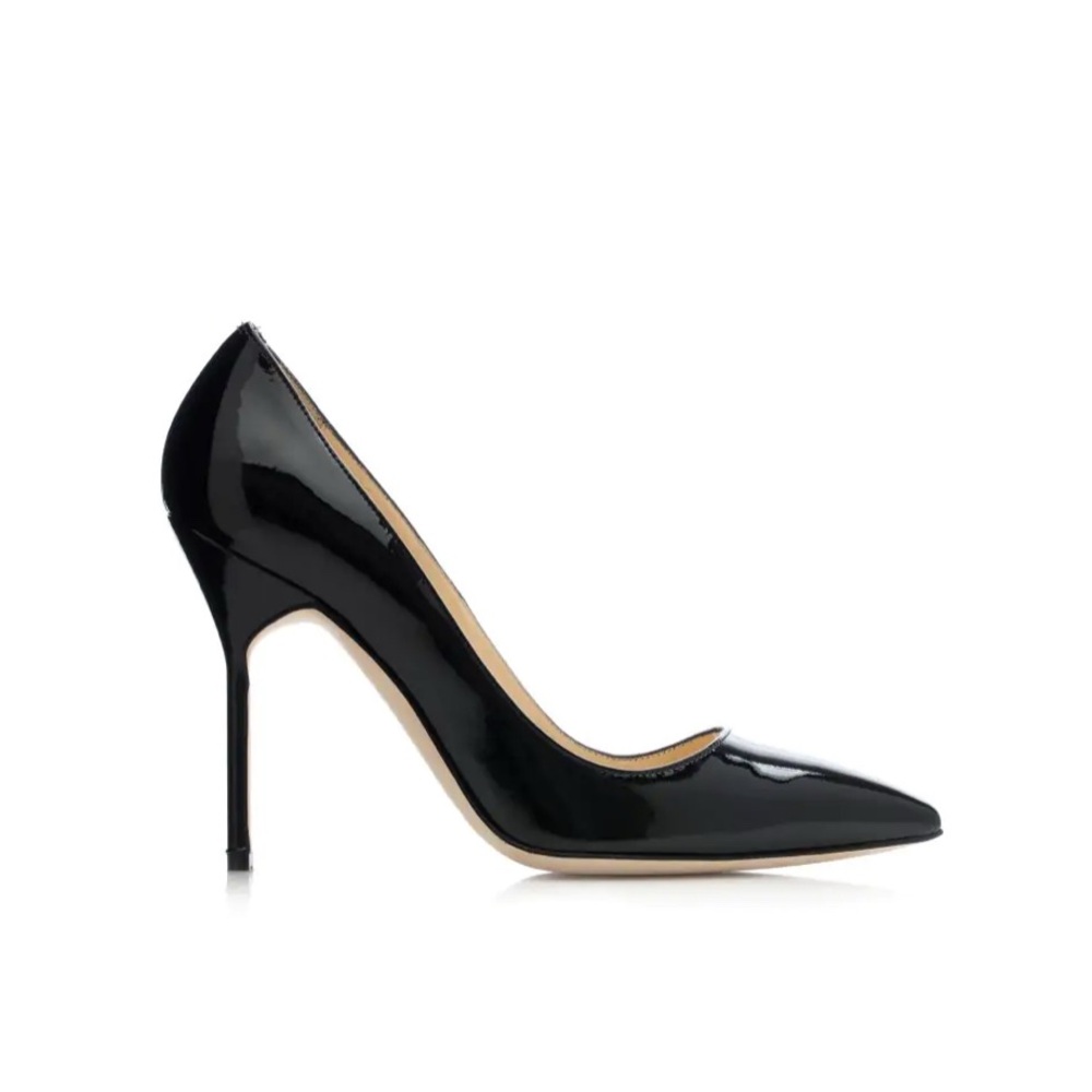 Manolo Blahnik Blue Patent Leather  Heels